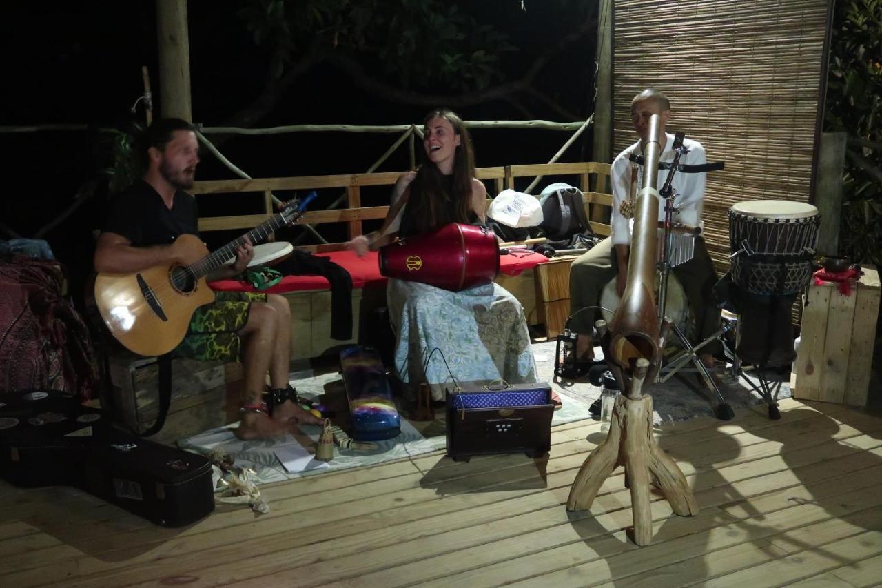 Otentic, Eco Tent Experience Grand River South East ภายนอก รูปภาพ